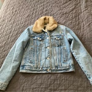 🫶🏻Sold🫶🏻Abercrombie & Fitch Coat